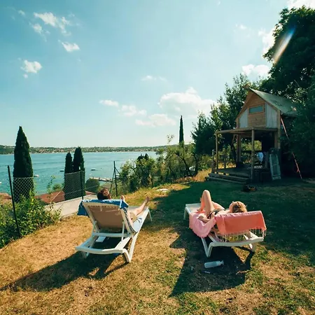 Vacanze Glamping Boutique Campingplads San Felice del Benaco
